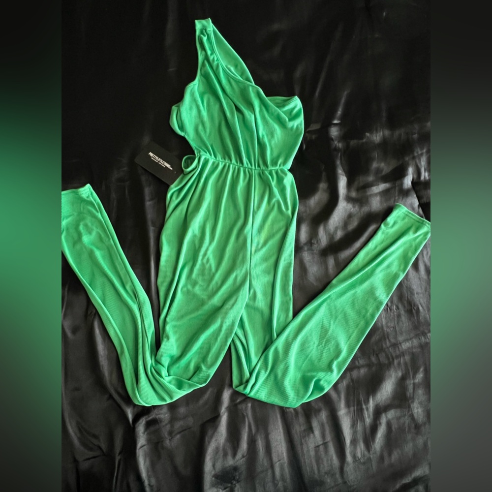 Prettylittlething jumpsuit green